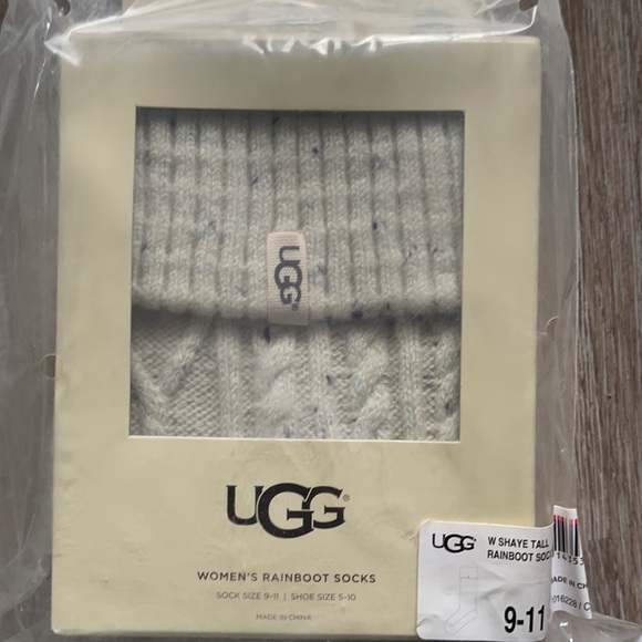 UGG Shaye Woman’s Boot Socks - Picture 10 of 15